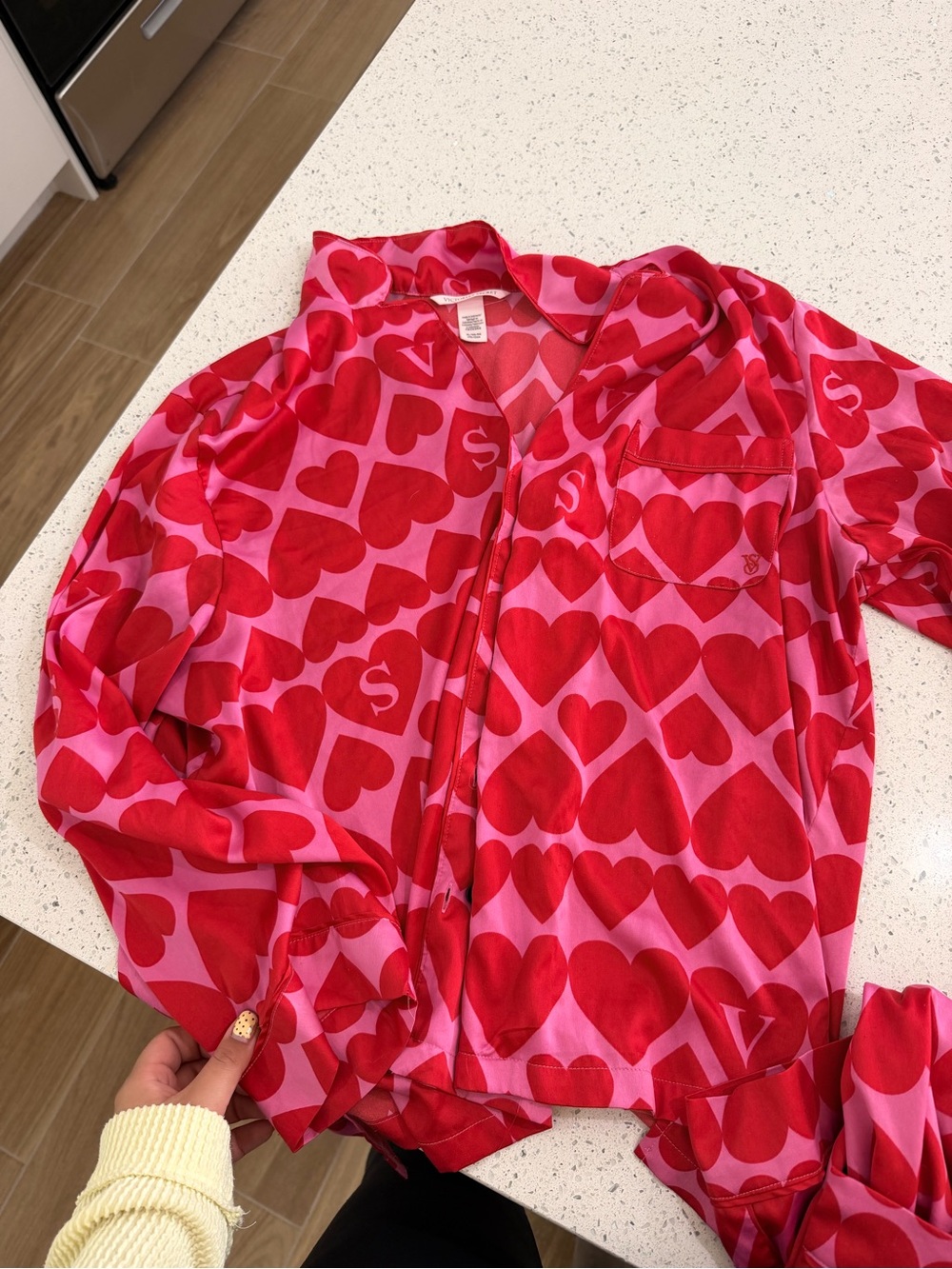 Victoria's Secret Pink & Red Heart Print Pajama Top